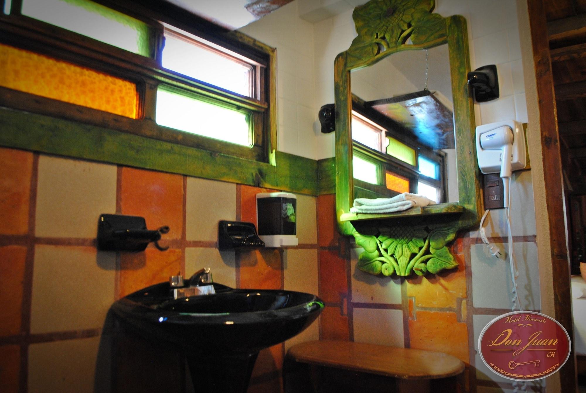 Hotel Hacienda Don Juan San Cristóbal de Las Casas エクステリア 写真
