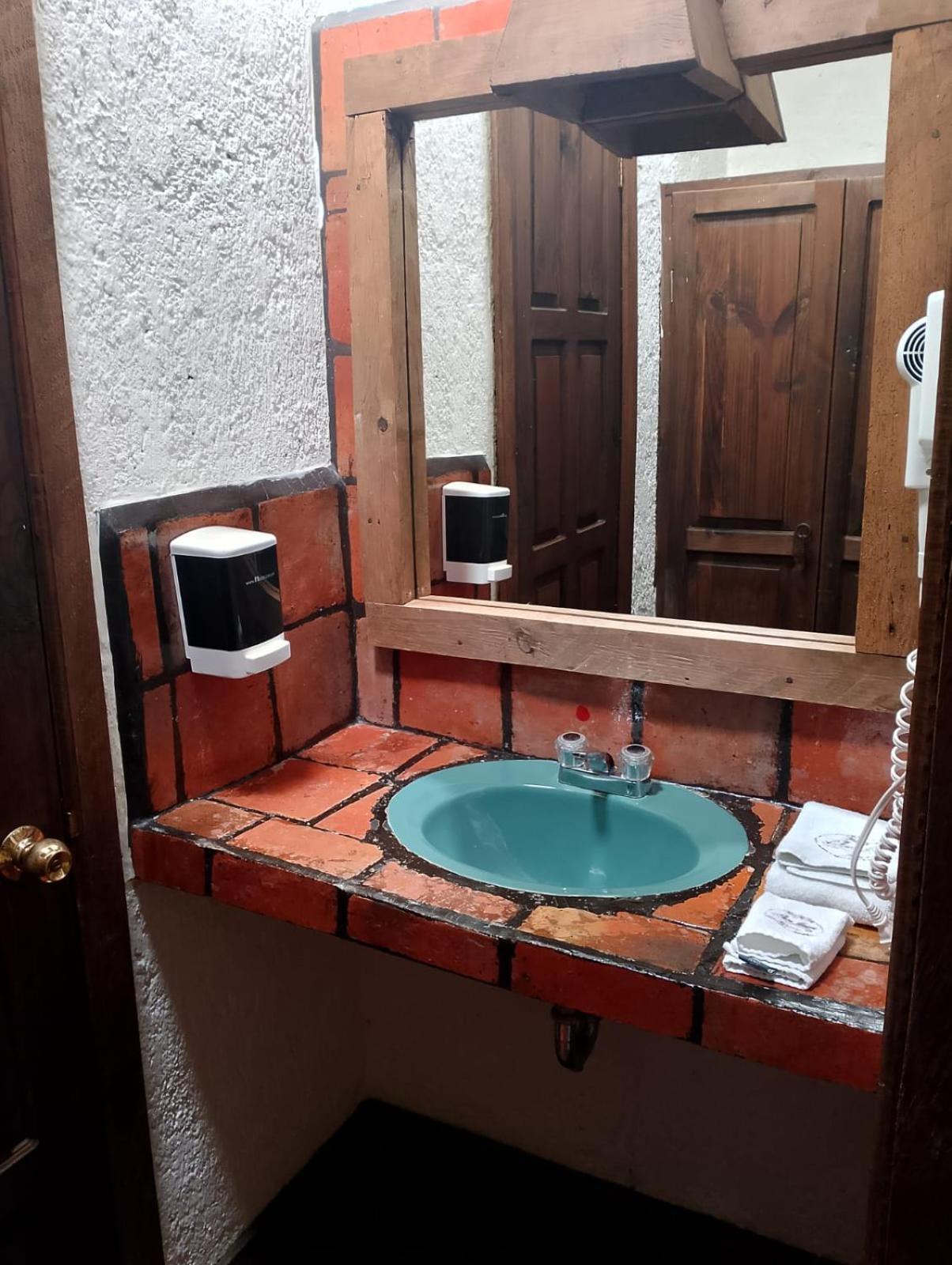 Hotel Hacienda Don Juan San Cristóbal de Las Casas エクステリア 写真